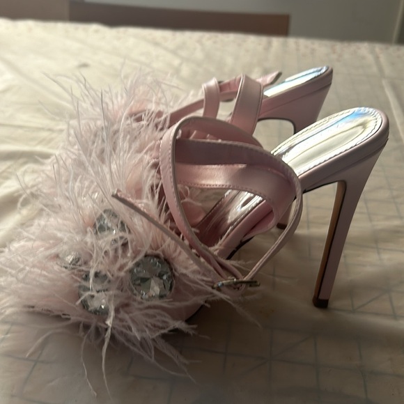 Azalea Wang heels size 8.5 gently used - Picture 3 of 4